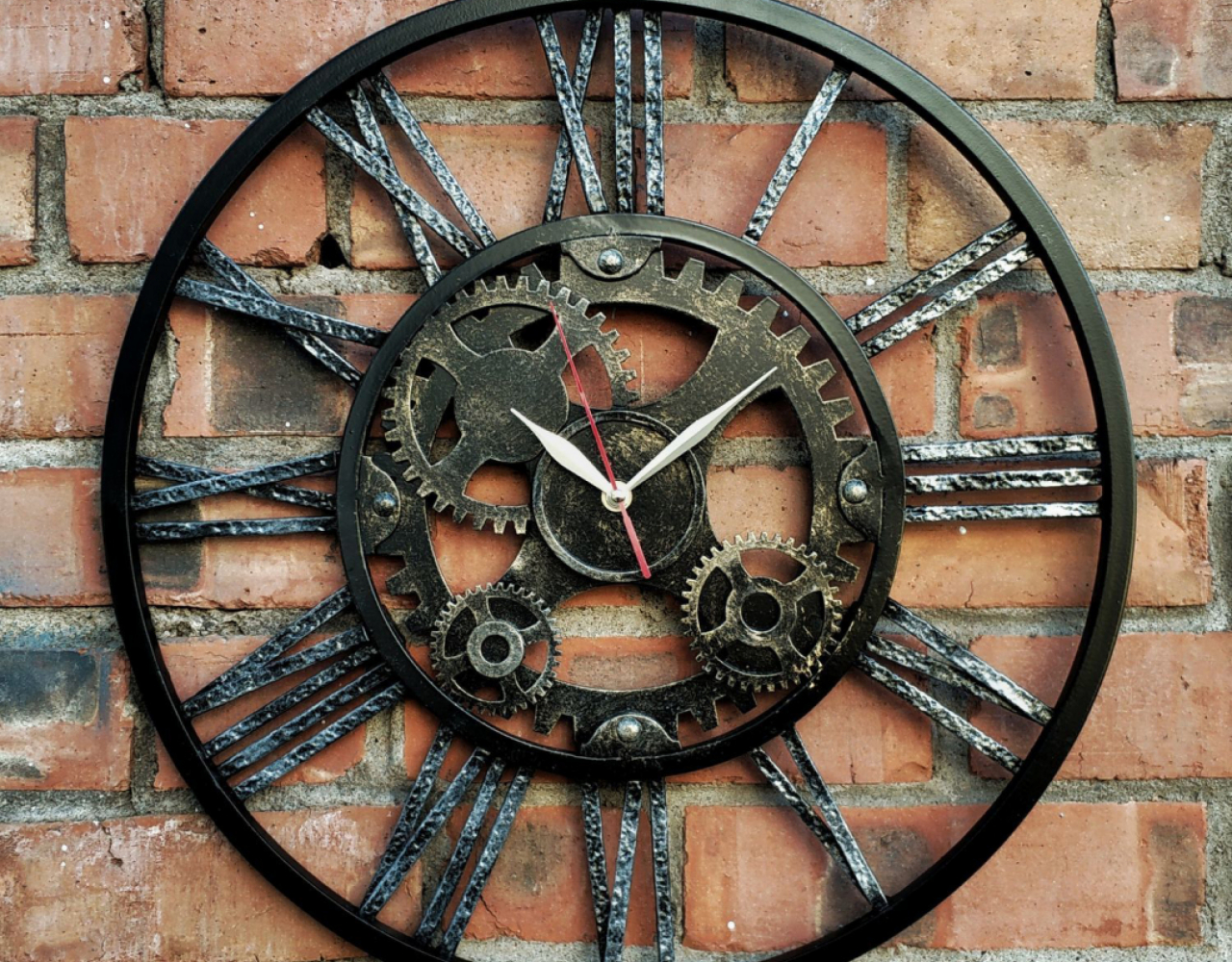 Металлические кованые лофт часы КЧС-029