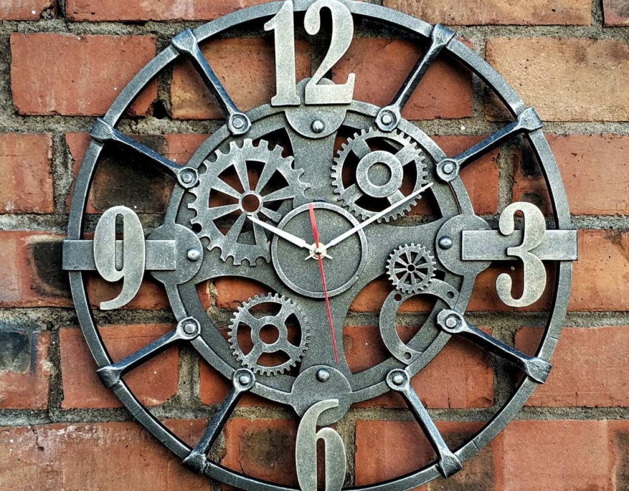 Кованые часы в стиле лофт КЧС-031