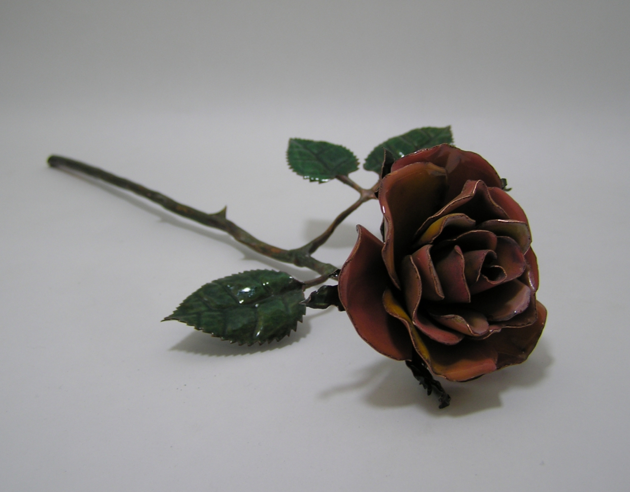 Большая цветная кованая роза КЦВ-058