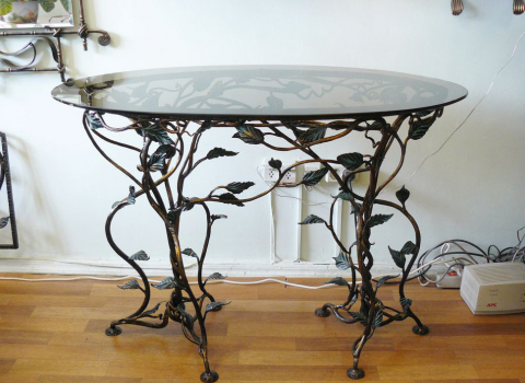 Кованый стол с растительным орнаментом СТЛ-031