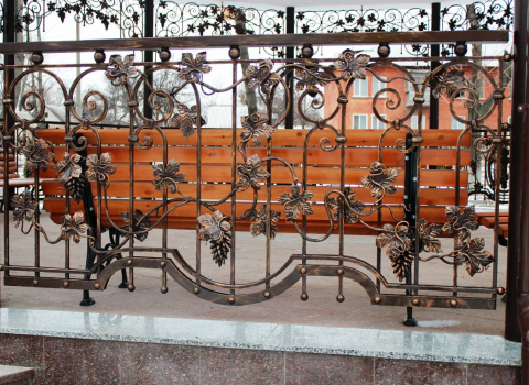 Кованый забор с виноградной лозой ЗА-126