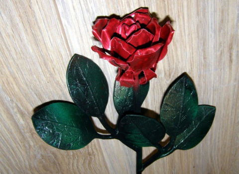 Декоративная кованая цветная роза КЦВ-032