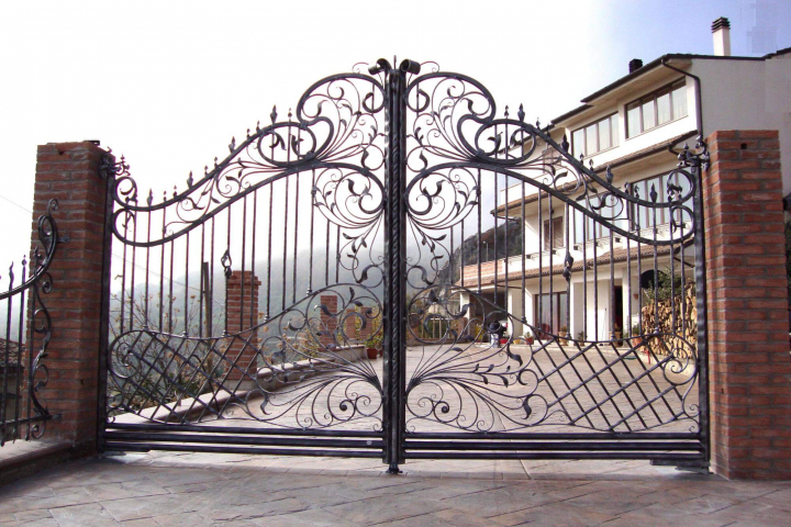 Кованые ограды ворота